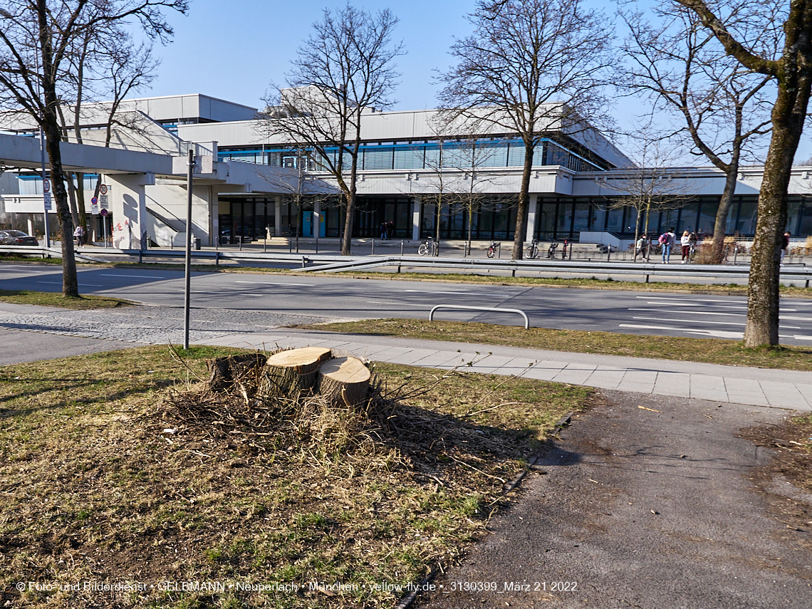 21.03.2022 - Baustelle am Haus für Kinder in Neuperlach